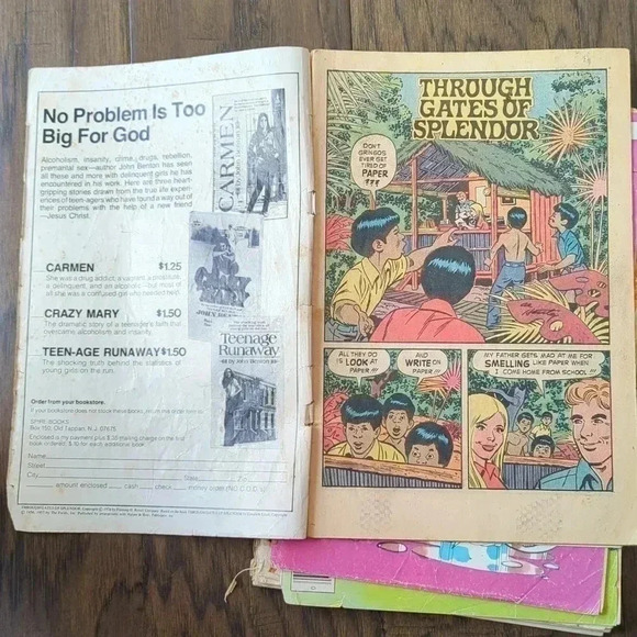 Historic  Comic Book - Picture 2 of 3